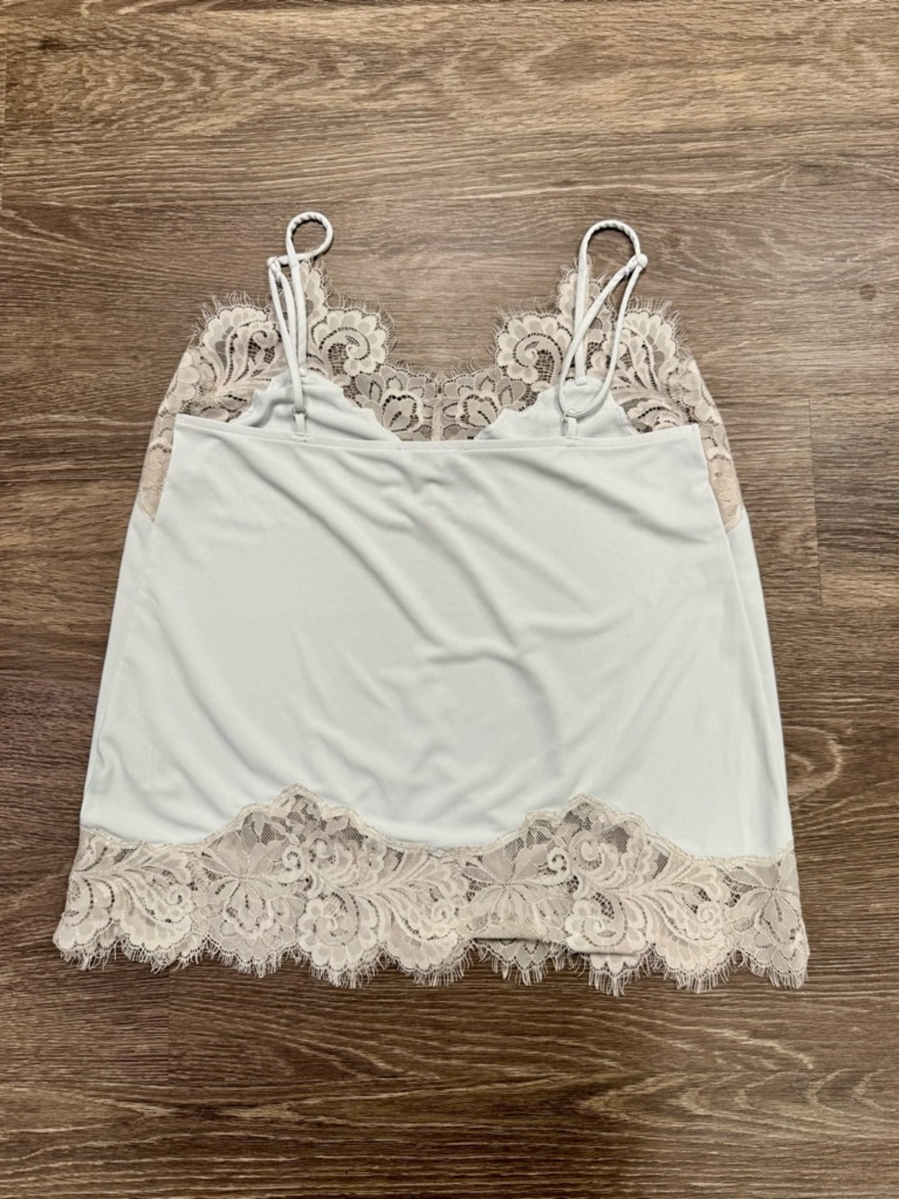 Express Ivory Lace Trim Camisole Tank Top Small Satin Stretch Feminine - Picture 2 of 6